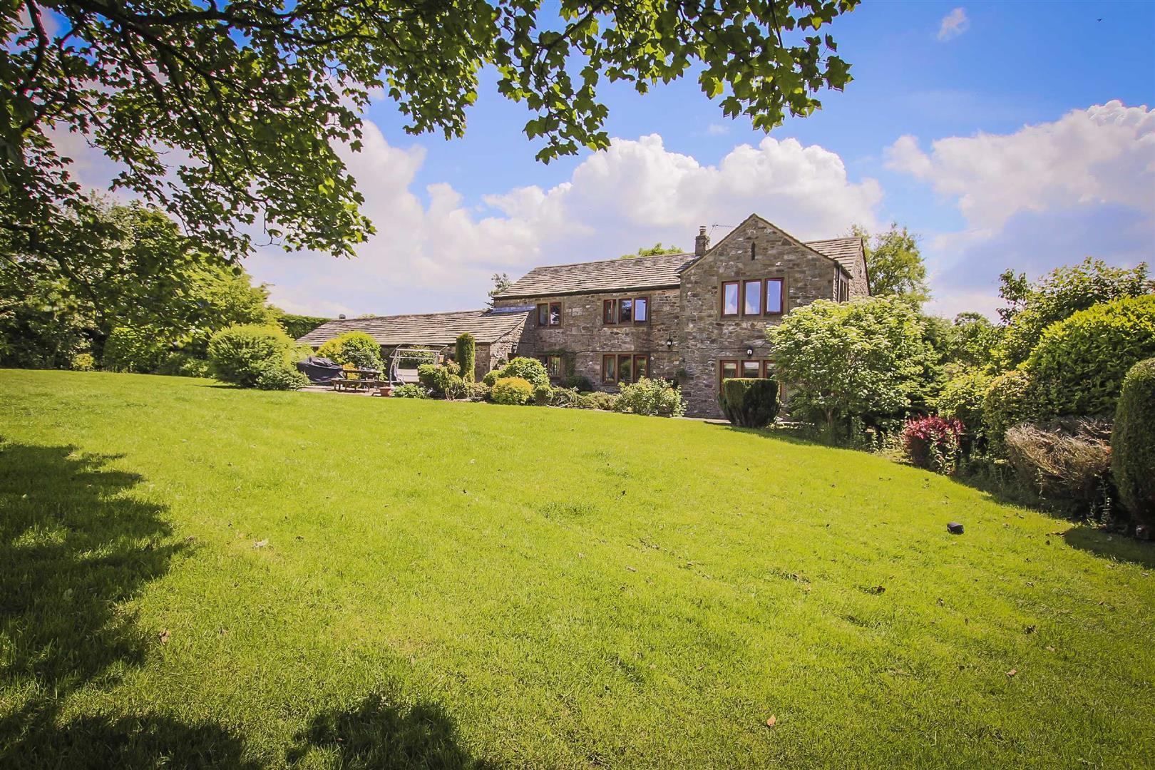 4 Bedroom Barn Conversion For Sale - Main Image